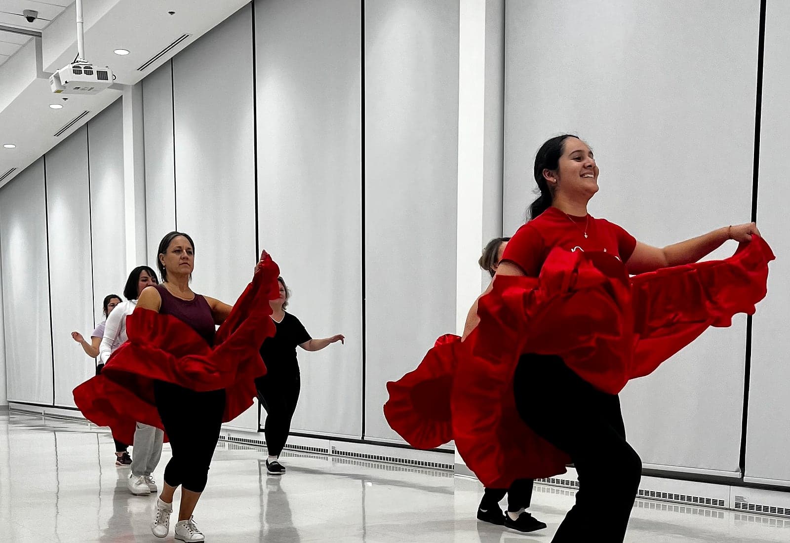 Peru Baila dancers practicing together in class